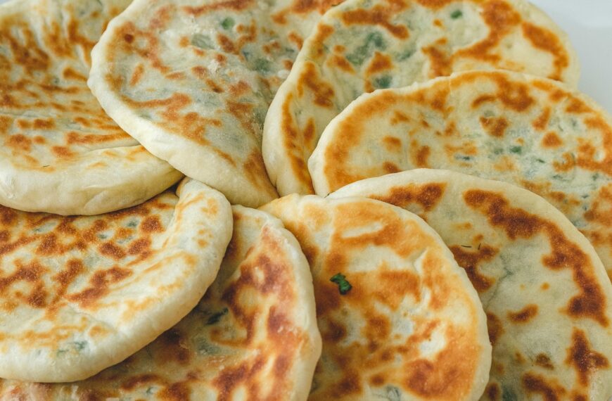 Лепёшки с сыром и зеленью