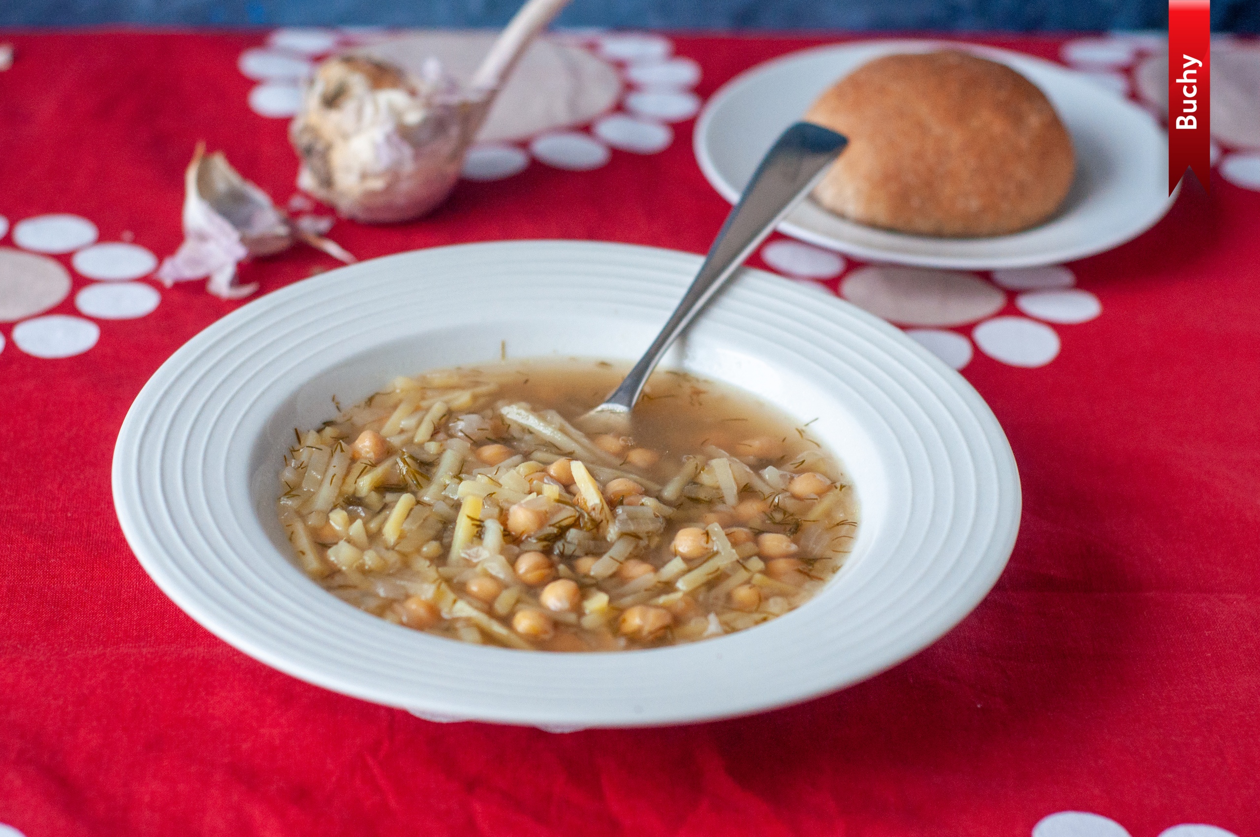 Бобовые в супах — это не только вкусно, но и сытно! Мы собрали для вас подборку ароматных супов с фасолью, чечевицей и нутом, которые согреют и насытят. Выбирайте рецепт по душе и готовьте с удовольствием!6